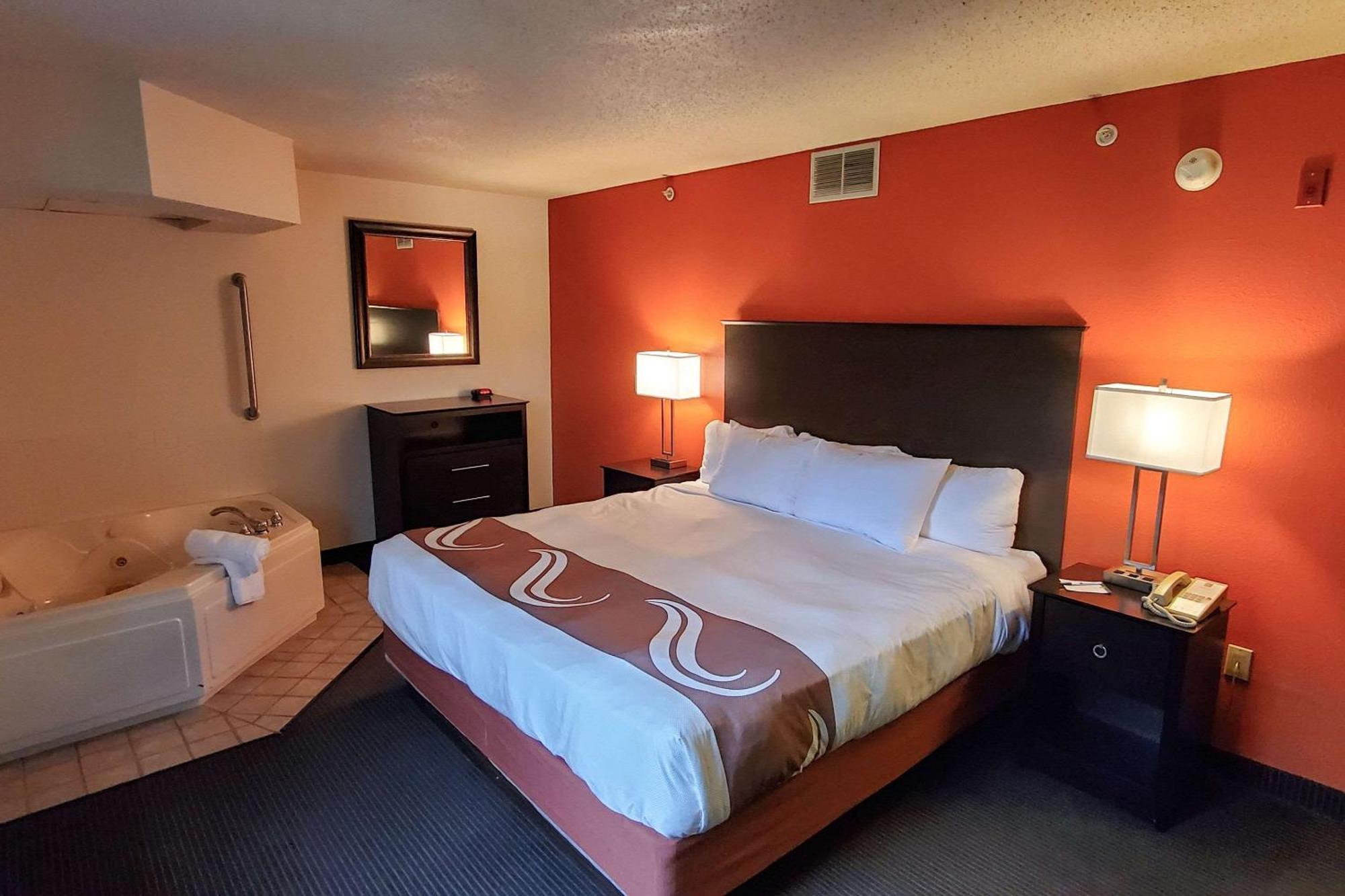 Quality Inn Atchison Экстерьер фото